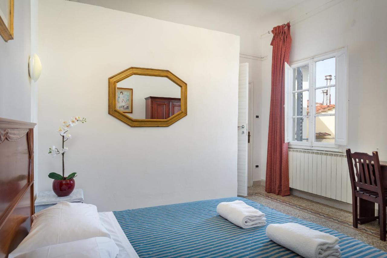 Casa Micol - Centro Firenze Hotel Kültér fotó
